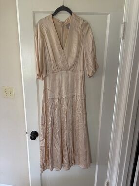 Elegant blush V-Neck Midi Dress